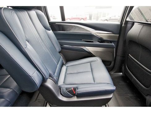 New 2026 Cadillac Escalade IQ Luxury 2 AWD/4WD image 11