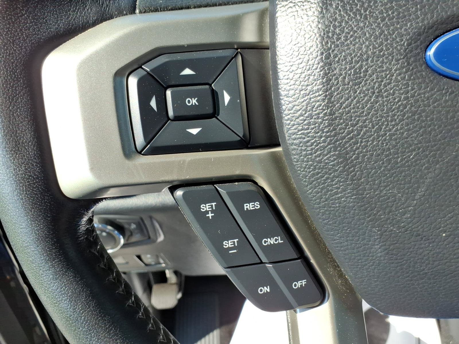 Used 2021 Ford F350 Lariat AWD/4WD image 27