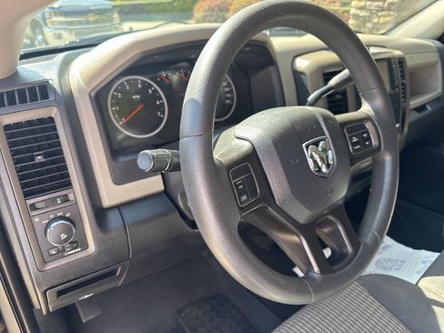 Used 2012 RAM 1500 Express AWD/4WD image 16
