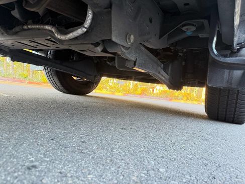 Used 2017 RAM 2500 Tradesman w/ Chrome Appearance Group image 76