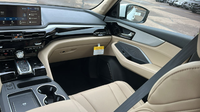 Used 2026 Acura MDX SH-AWD image 24