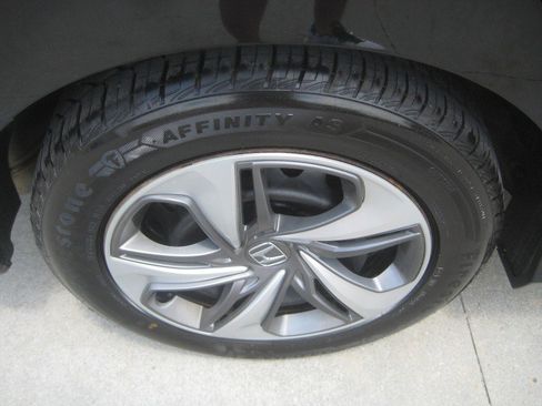 Used 2019 Honda Civic LX image 8