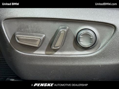 Used 2020 Toyota RAV4 XSE image 4