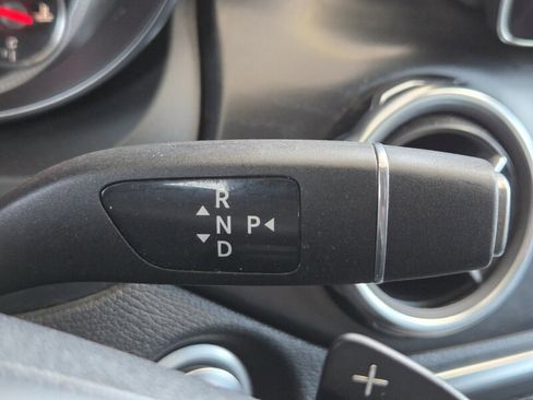 Used 2019 Mercedes-Benz GLA 250 image 28