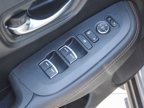 Used 2023 Honda HR-V Sport image 27