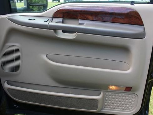 Used 2000 Ford F350 XL image 29