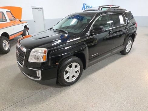 Used 2016 GMC Terrain SLE w/ Convenience Package AWD/4WD image 2