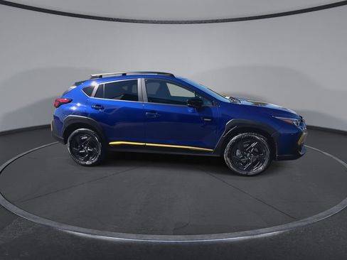 Used 2025 Subaru Crosstrek 2.5i Sport w/ Crosstrek Mirror Package AWD/4WD image 2