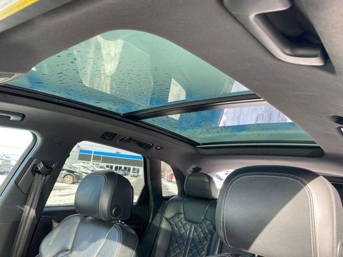 Used 2018 Audi SQ5 Prestige image 14