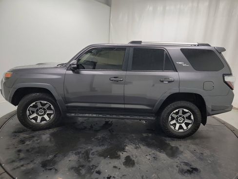 Used 2018 Toyota 4Runner TRD Off-Road Premium image 4