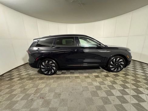 New 2024 Lincoln Nautilus Black Label w/ Jet Appearance Package (87T) image 6