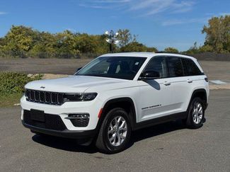 Certified 2022 Jeep Grand Cherokee Limited AWD/4WD video 1