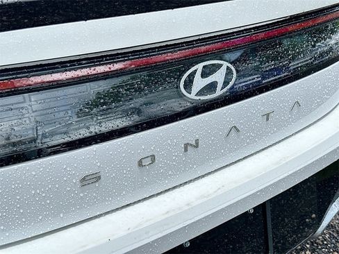 New 2025 Hyundai Sonata SEL image 18