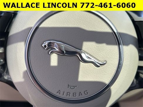 Used 2023 Jaguar F-PACE S image 27