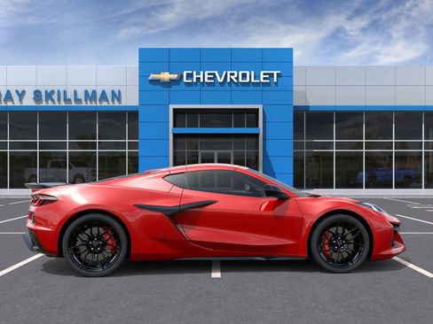 New 2025 Chevrolet Corvette Z06 w/ Battery Protection Package image 5
