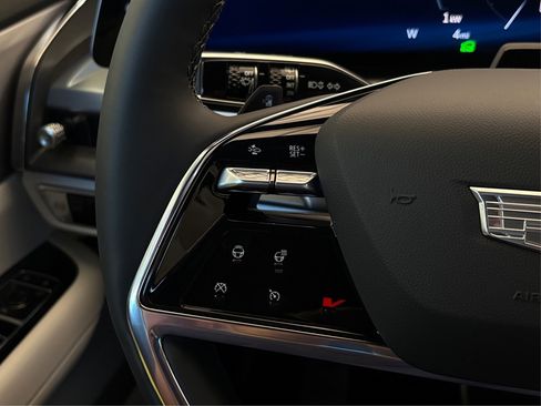 New 2026 Cadillac Vistiq Luxury image 28