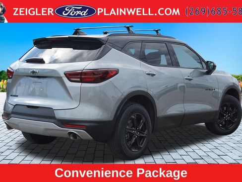 Used 2023 Chevrolet Blazer LT w/ Convenience Package FWD image 5