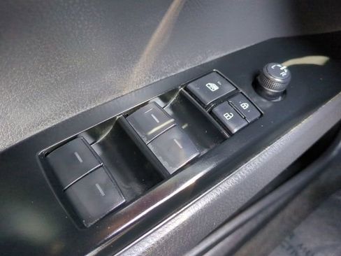 Used 2025 Toyota Camry SE FWD image 21