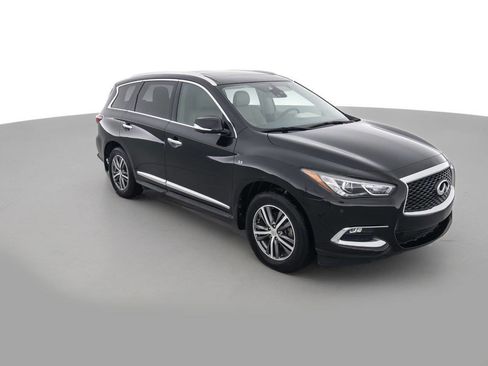 Used 2019 INFINITI QX60 Luxe w/ Essential Package AWD/4WD image 3