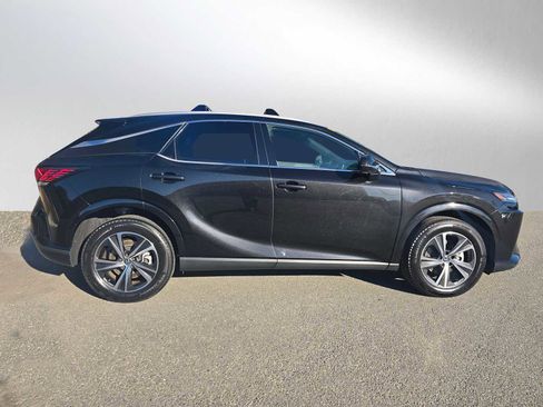 Used 2023 Lexus RX 350 Premium image 2