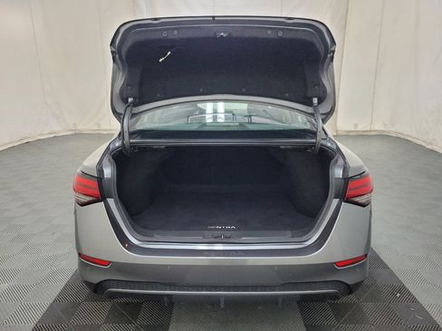 Used 2020 Nissan Sentra S FWD image 29