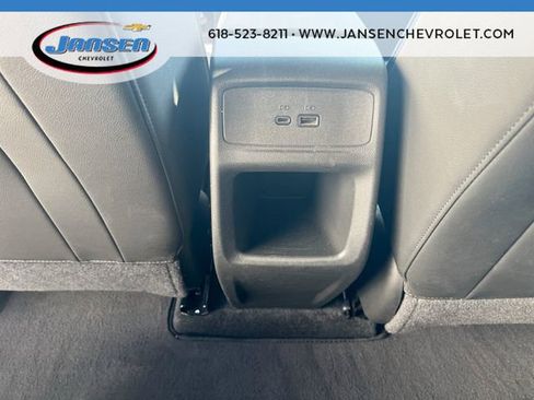 Used 2024 Buick Envista Sport Touring w/ Convenience I Package FWD image 20