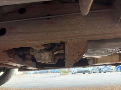 Used 2013 Chevrolet Tahoe LT image 16