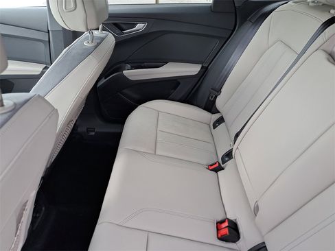 Certified 2024 Audi Q4 e-tron Premium Plus image 26