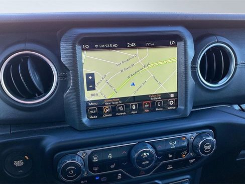 Used 2021 Jeep Wrangler Unlimited Sahara w/ Cold Weather Group image 7