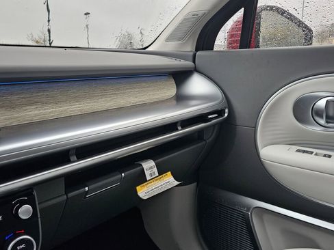 New 2026 Hyundai Ioniq 9 Limited image 24