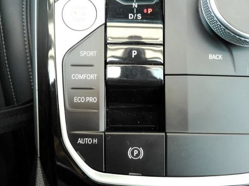 Used 2023 BMW 330i Sedan w/ Driving Assistance Package RWD image 49