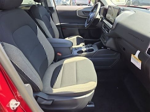 Used 2025 Ford Bronco Sport Big Bend w/ Convenience Package AWD/4WD image 13