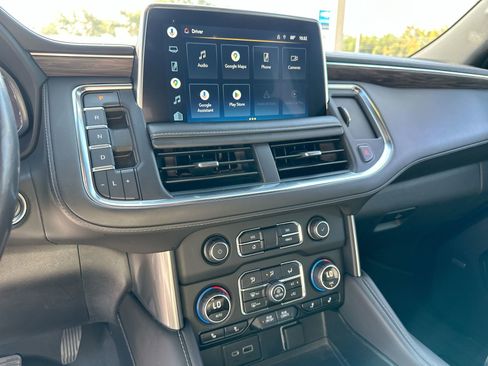 Used 2022 Chevrolet Tahoe Z71 w/ Off-Road Capability Package image 21