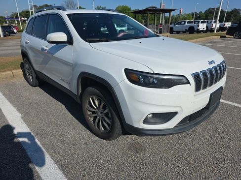 Used 2021 Jeep Cherokee Latitude Lux w/ Sun & Sound Group image 10