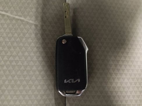 Used 2022 Kia Soul LX w/ Technology Package image 32