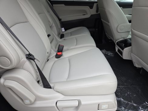 New 2026 Honda Odyssey EX-L image 23