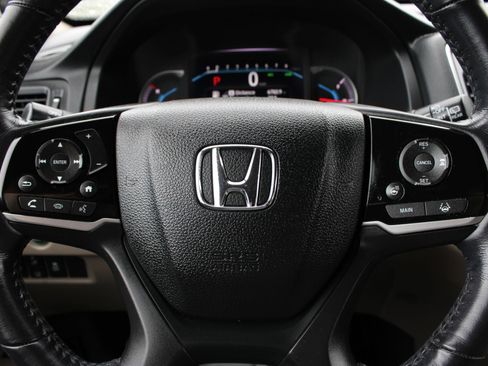 Used 2020 Honda Pilot Elite image 37