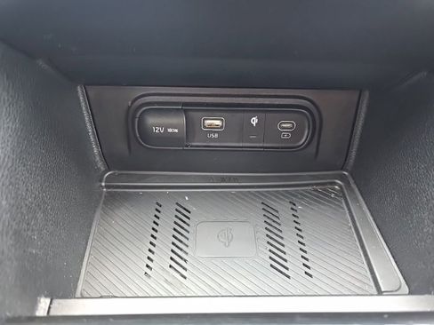 Certified 2023 Kia Sportage EX image 18