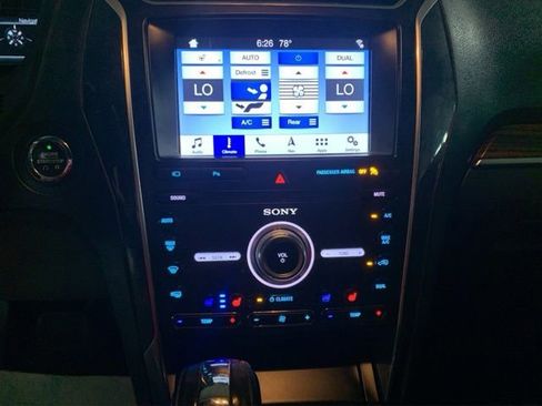 Used 2019 Ford Explorer Limited w/ Class III Trailer Tow Package AWD/4WD image 16