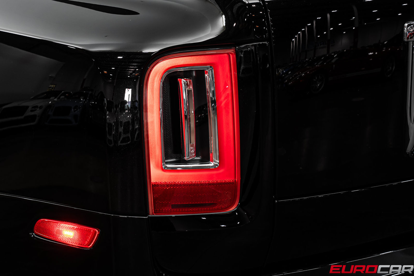Used 2023 Rolls-Royce Cullinan AWD/4WD image 19