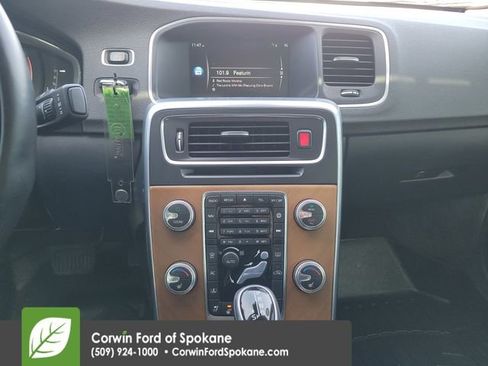 Used 2016 Volvo S60 T5 w/ Climate Package image 28