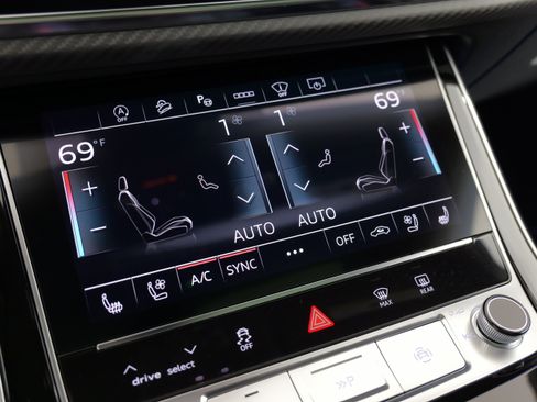 Used 2025 Audi RS Q8 performance AWD/4WD image 65