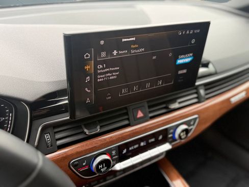 Used 2023 Audi A4 2.0T Premium w/ Convenience Package image 24