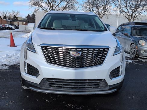 Certified 2023 Cadillac XT5 Premium Luxury w/ LPO, Floor Liner Package image 9