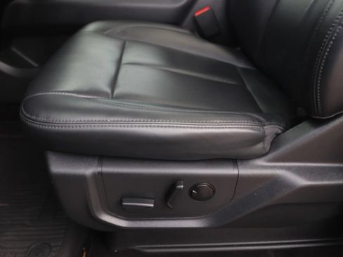 Used 2023 Ford Expedition Max XLT RWD image 19