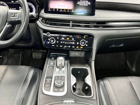 Used 2023 INFINITI QX60 Sensory w/ Vision Package AWD/4WD image 15