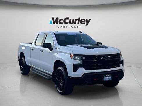 Certified 2025 Chevrolet Silverado 1500 LT Trail Boss w/ Convenience Package II image 1