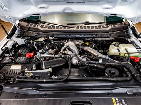 Used 2025 Ford F250 XL w/ STX Appearance Package image 27