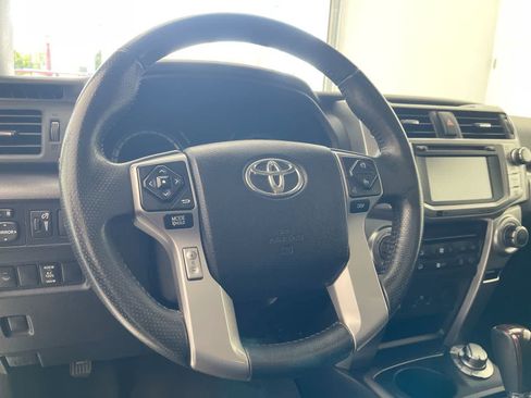 Used 2016 Toyota 4Runner Limited AWD/4WD image 14