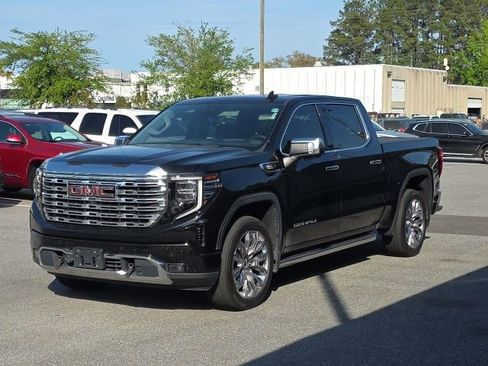 Used 2023 GMC Sierra 1500 Denali image 3